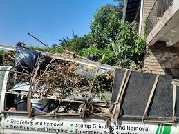 Best Garage Cleanout  in Fayetteville, NC